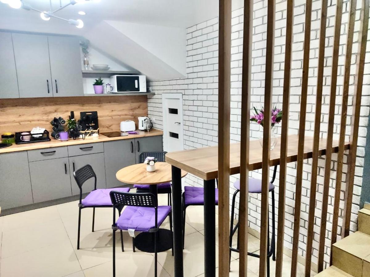 Like Home Hostel Na Timiryazeva アルマトイ エクステリア 写真
